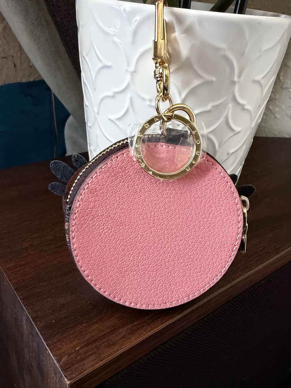 Owl Coin Pouch Key Holder in Brown, Pink, White, Gold - Picture 3 of 3
